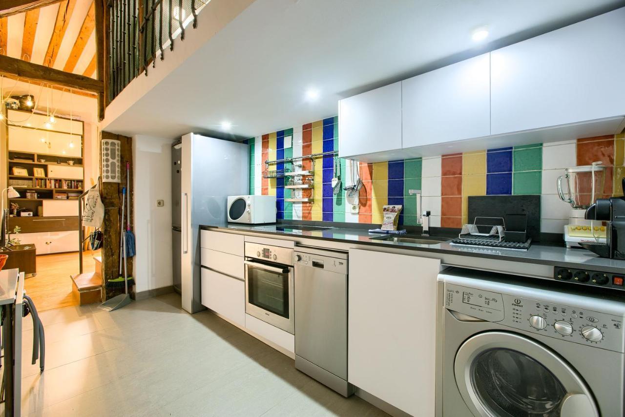 Charming Bohemian Lavapies Apartment มาดริด ภายนอก รูปภาพ